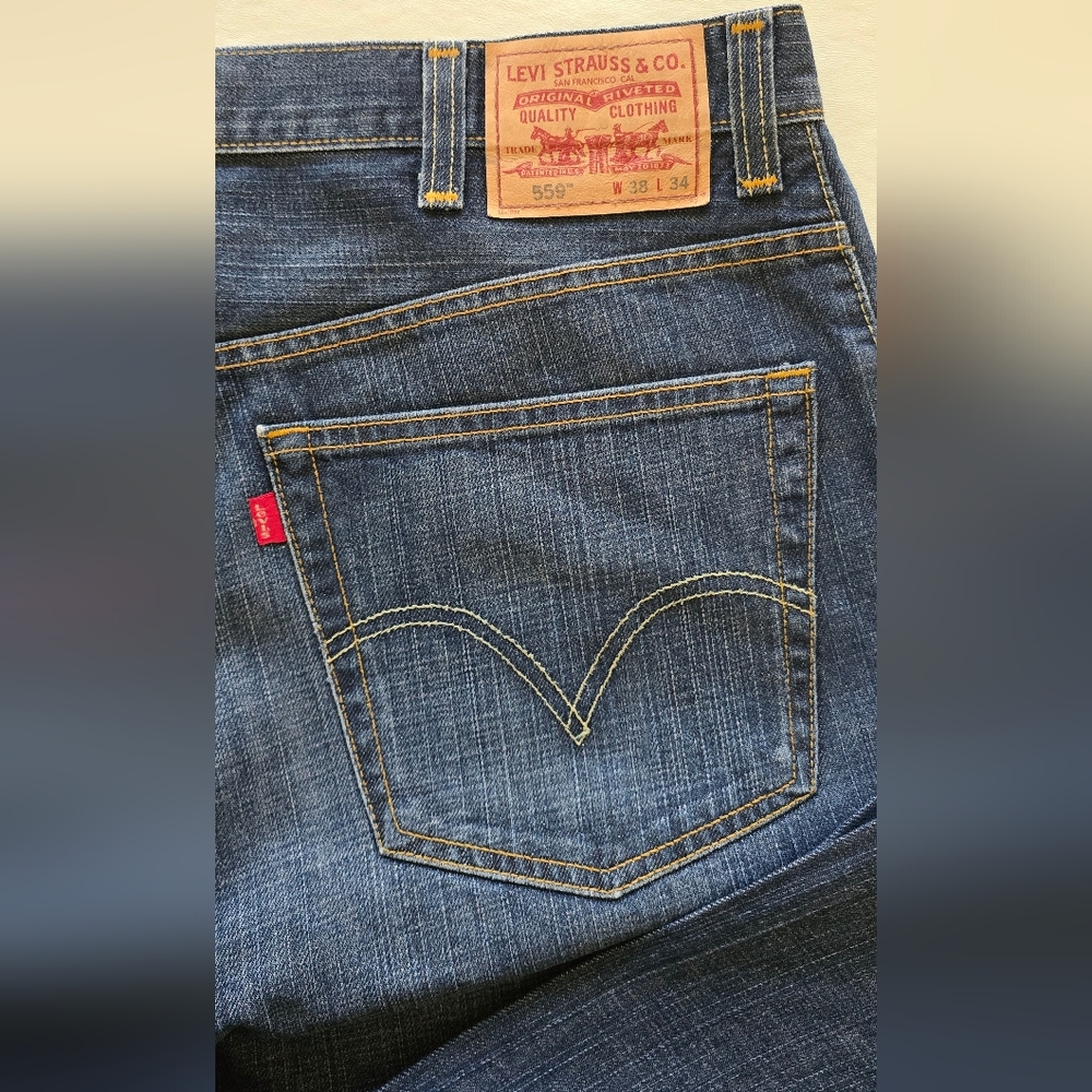 Levi's Men's Relaxed Fit Blue Jeans